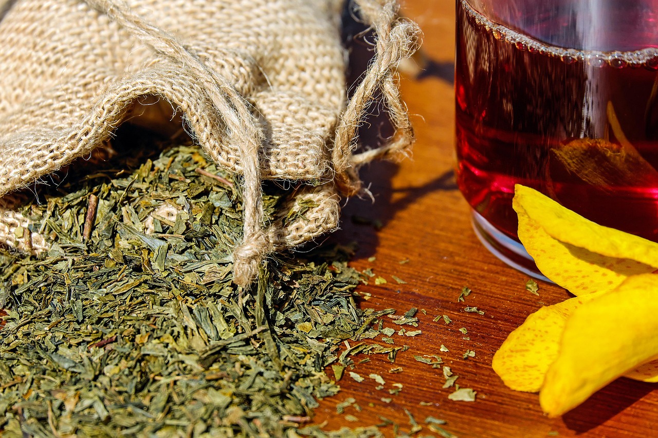 Persoonlijke aroma-blends gemixt in glazen potten.